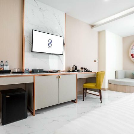 The 8 Hotel Udonthani Ngoại thất bức ảnh